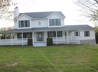 9047 Sandy Valley Acres Dr, Hillsboro, MO 63050