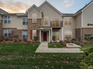 9804 Ridge Run St, Howell, MI 48855