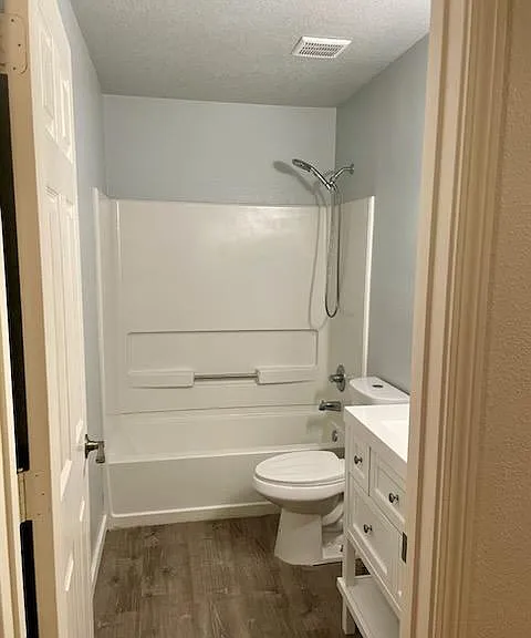1509 San Pedro Rd NE — Photo 4