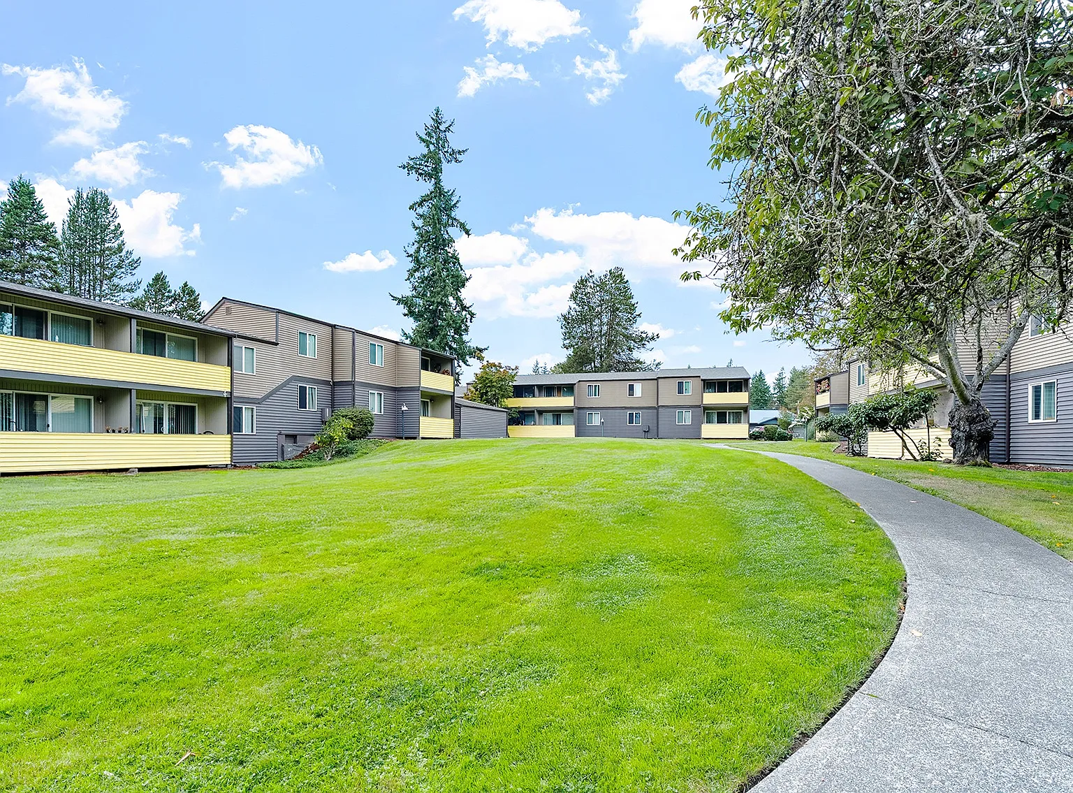 The Clubhouse at Port Orchard — Photo 1