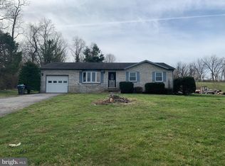124 E Old York Rd, Carlisle, PA 17015