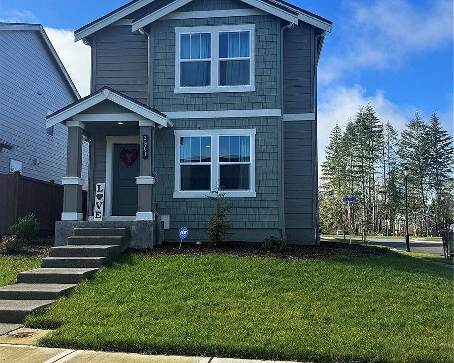 1st image of 3901 Hyde Loop NE