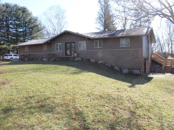 11374 Clyde Rd, Fenton, MI 48430