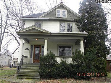1st image of 821 Washington Ave