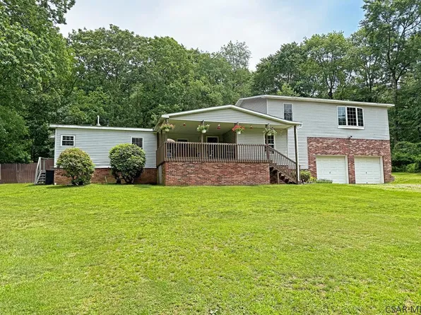 537 Roosevelt St, Seward, PA 15954