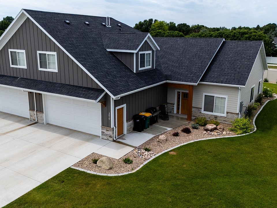 The Earl Twin Homes