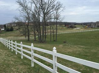 3616 Jackson Pointe Dr, Louisville, TN 37777