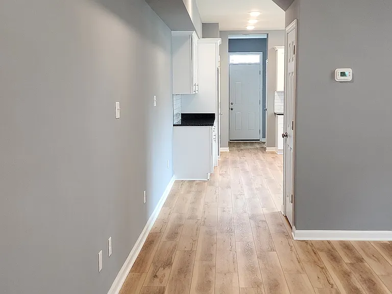 1207 N 22nd St — Photo 10