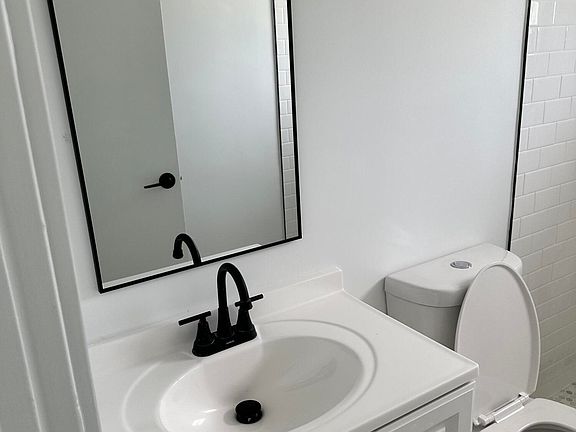 5th image of 7145 Huntington Ln APT 408