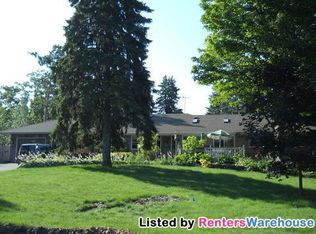 3501 Maplewood Cir, Excelsior, MN 55331