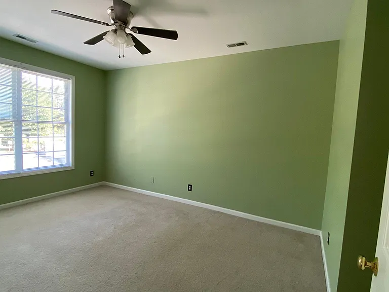 1922 Kudrow Ln — Photo 9