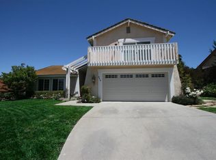 240 Asta Ave, Thousand Oaks, CA 91320