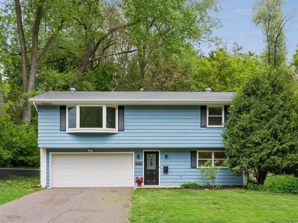 2460 Kewanee Way, Golden Valley, MN 55422