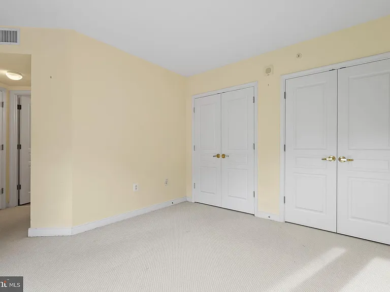 616 E St NW #1005 — Photo 6