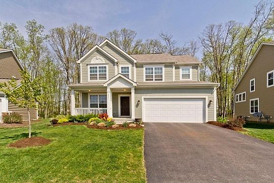 1st image of 371 Seatrain Dr