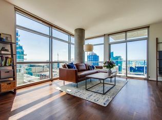 800 The Mark Ln #1905, San Diego, CA 92101