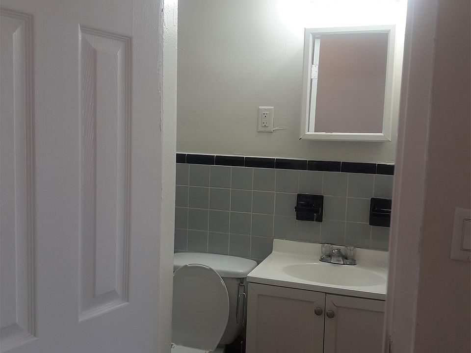 1st image of 645 NW 32nd St #12A