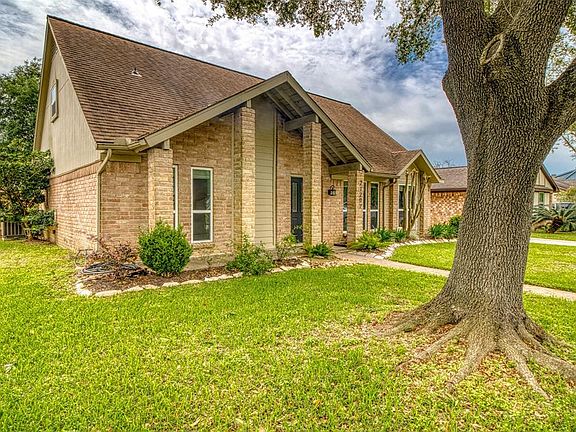 4th image of 21207 Park Villa Dr