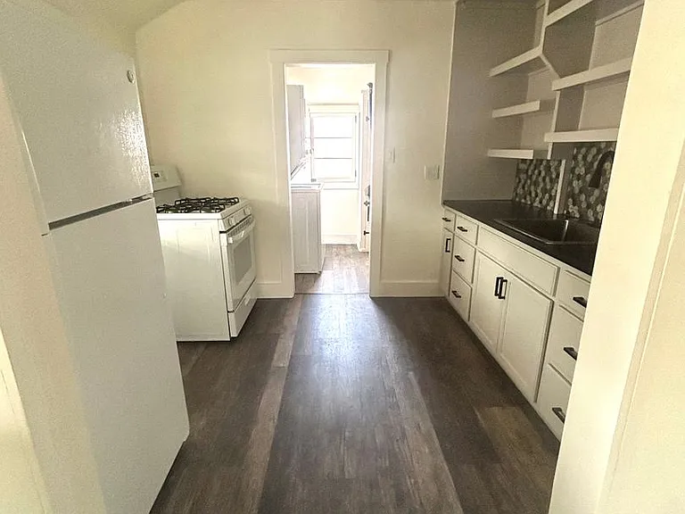 6623 La Luna Ave — Photo 5