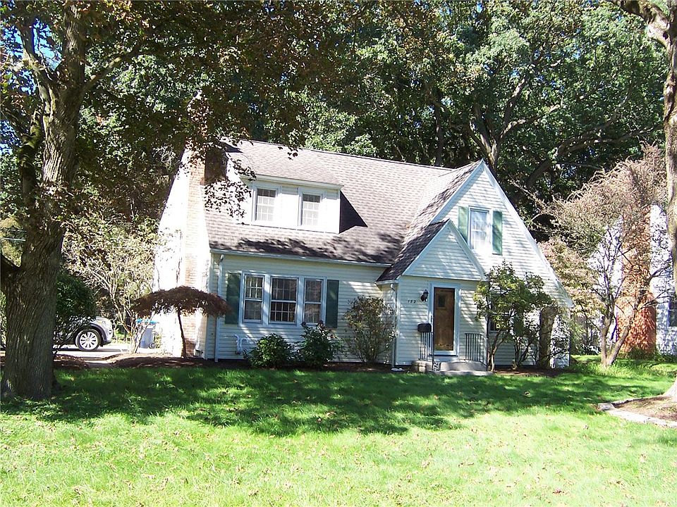 1st image of 182 Commodore Pkwy