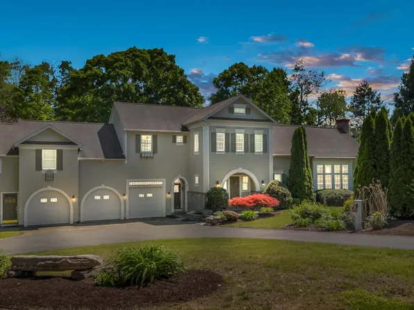 900 Hopewell Road, Glastonbury, CT 06073
