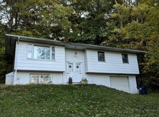 6707 Parr Rd, Heath, OH 43056
