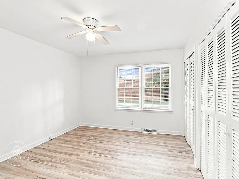 3700 Driftwood Dr #3702 — Photo 9