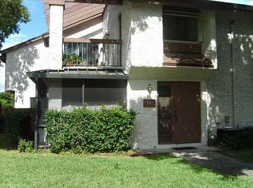1st image of 70 Wimbledon Lake Dr