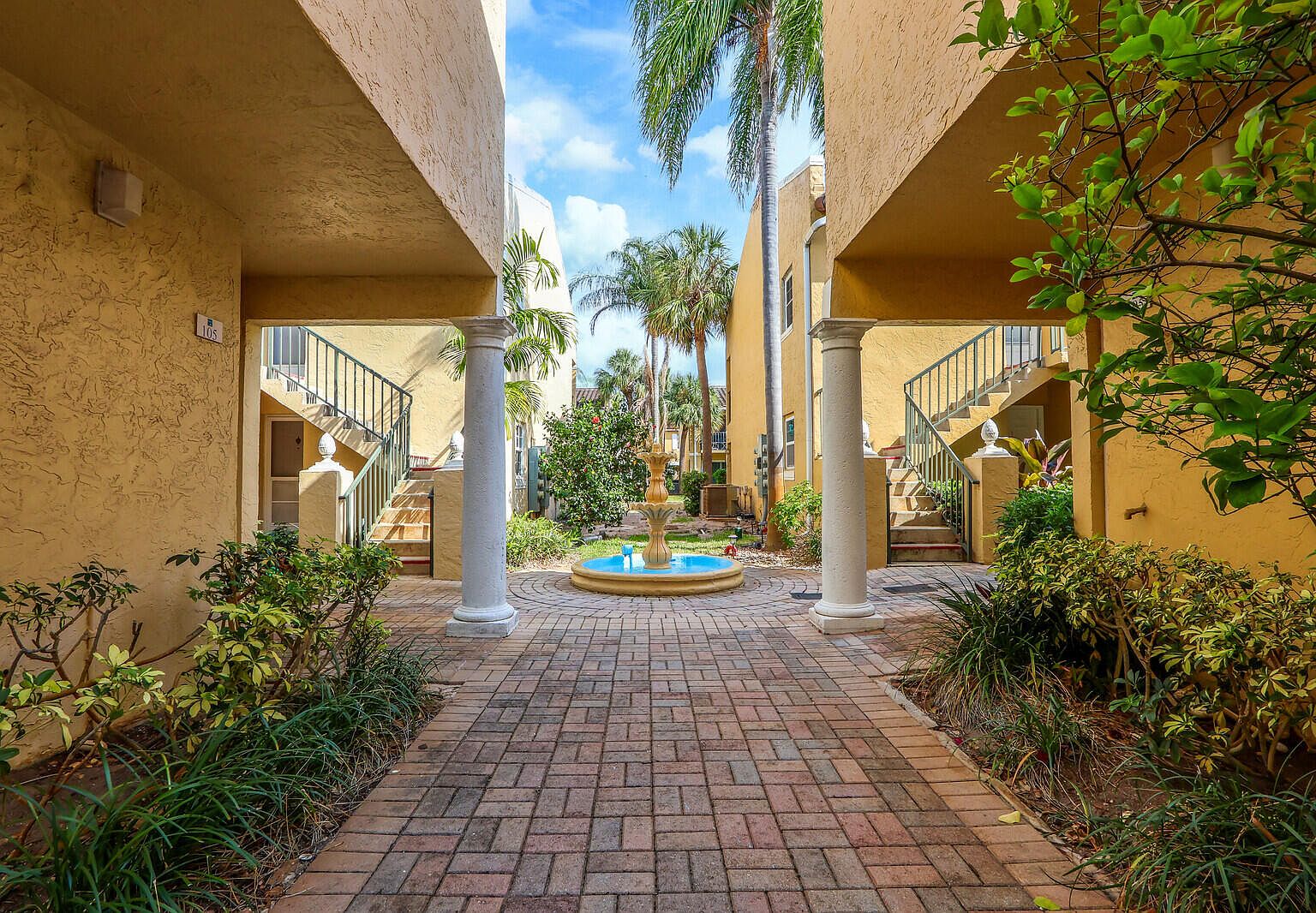 1035 Lake Shore Dr APT 101, Lake Park, FL 33403 Zillow