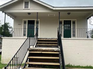2035 Beachhead Ln APT A, Violet, LA 70092