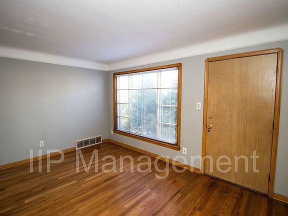 4th image of 4995 E 110th St #1