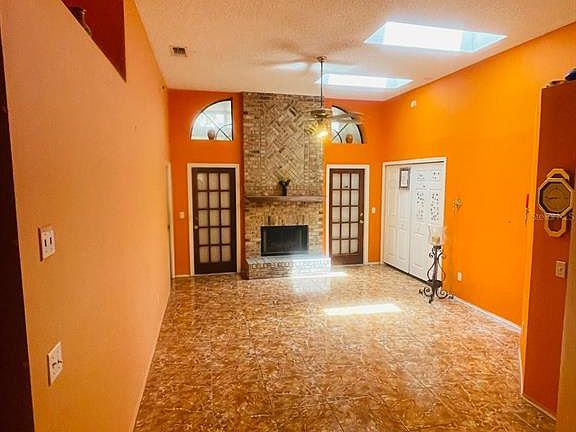 2nd image of 1208 Windward Dr