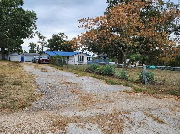 12505 Denver Rd, Warsaw, MO 65355