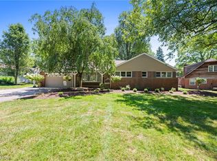 10916 Brookview Rd, Brecksville, OH 44141