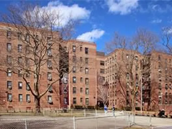 2251 Knapp Street image 1 of 2