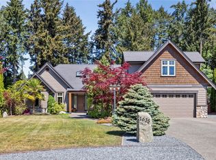 1635 Stone Lake Dr, Nanaimo, BC V9P 9L1