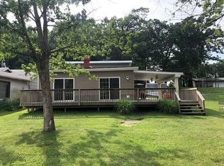 8913 N Shepards Park Ct, Monticello, IN 47960