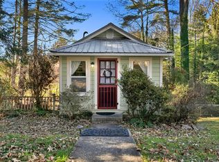 82 N Laurel Ln, Brevard, NC 28712