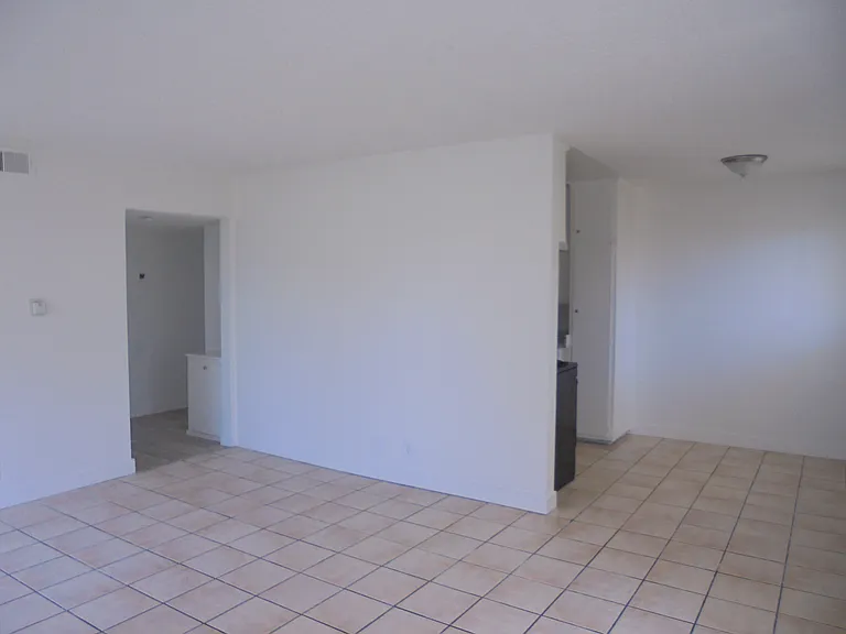 10325 Lehigh Ave #1 — Photo 5