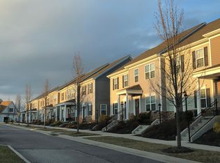 185 Phoenix Blvd NW, Christiansburg, VA 24073