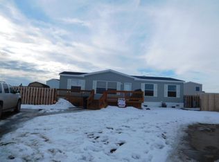 2215 35th Terrace, Williston, ND 58801