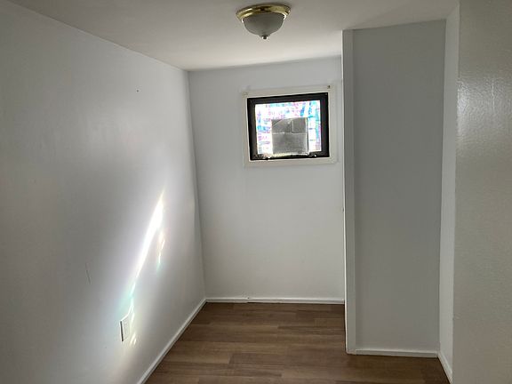 2nd image of 130 Osgood Ave #1