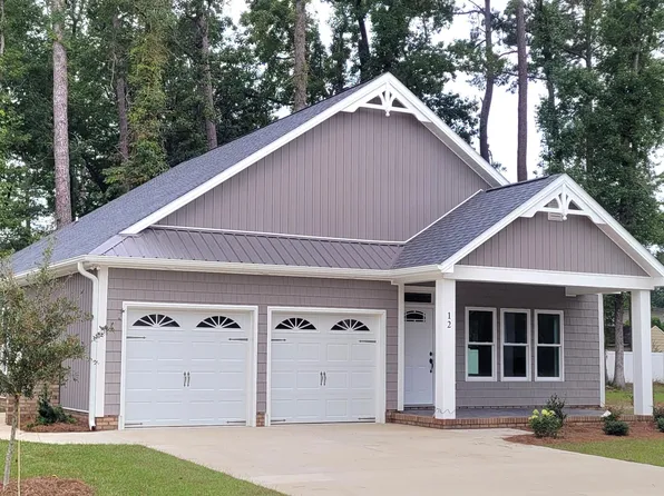 12 Paddington Way, Trent Woods, NC 28562