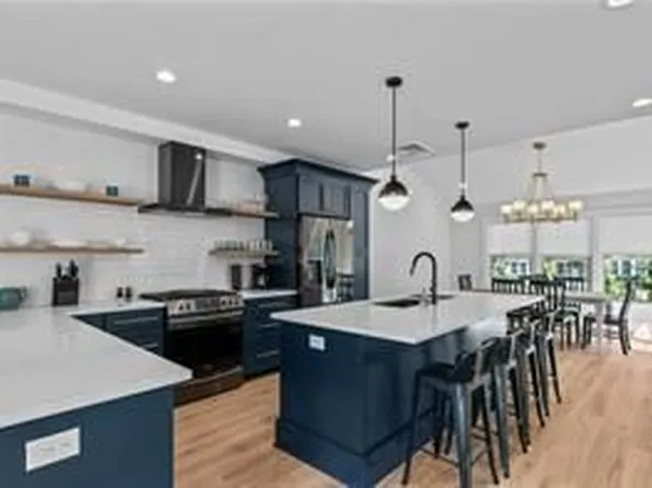 561 Bristol Ferry Rd Unit B, Portsmouth, RI 02871