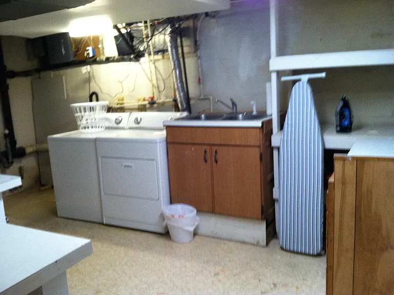 1133 S Atherton St — Photo 21