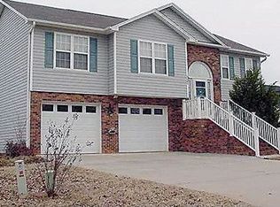 2465 Joshua Ln, Winston Salem, NC 27127
