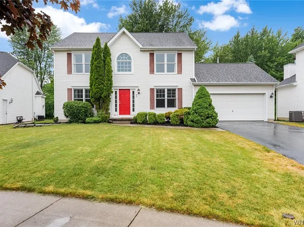 49 Brantley Ct, Getzville, NY 14068