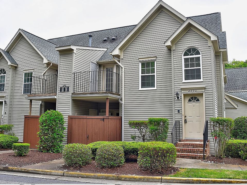 1st image of 2393 London Pointe Dr