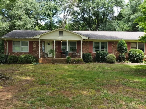 111 Calton Dr, Gaffney, SC 29341