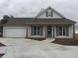 104 Buttonwood Dr, Carencro, LA 70520